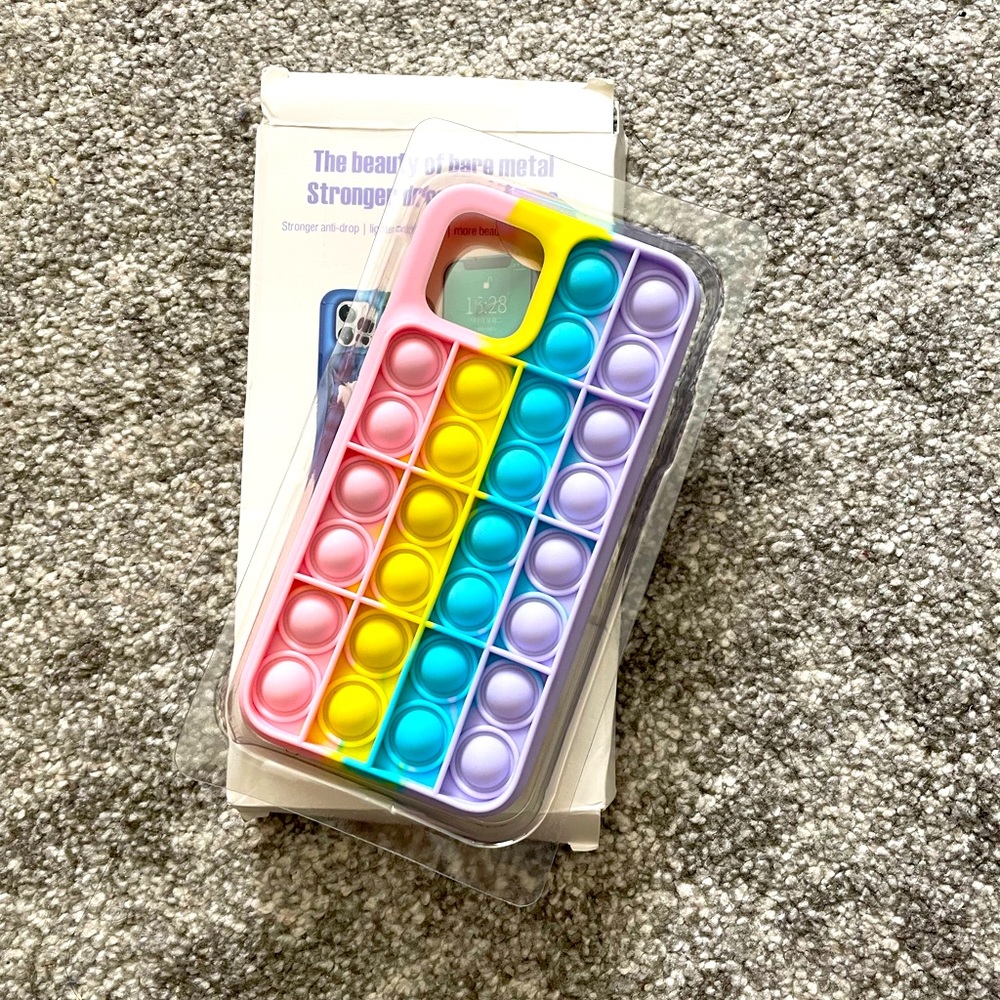 iPhone 12/12 Pro Anti-stress Bubble Push-Pop Rainbow Back Cover for iPhone